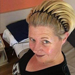 Meet your Posher, Michele